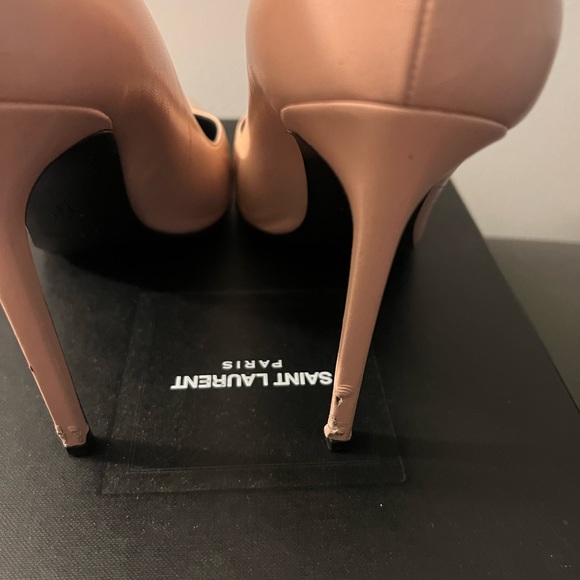 Preloved SAINT LAURENT PALE PINK/ NUDE PUMPS - Picture 6 of 6